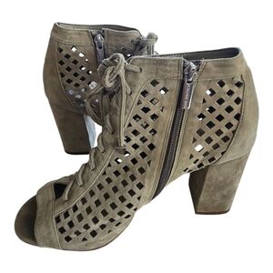 Gianni Bini Sage Green Suede CutOut Lace Up Booties Women 8.5M Block Heel